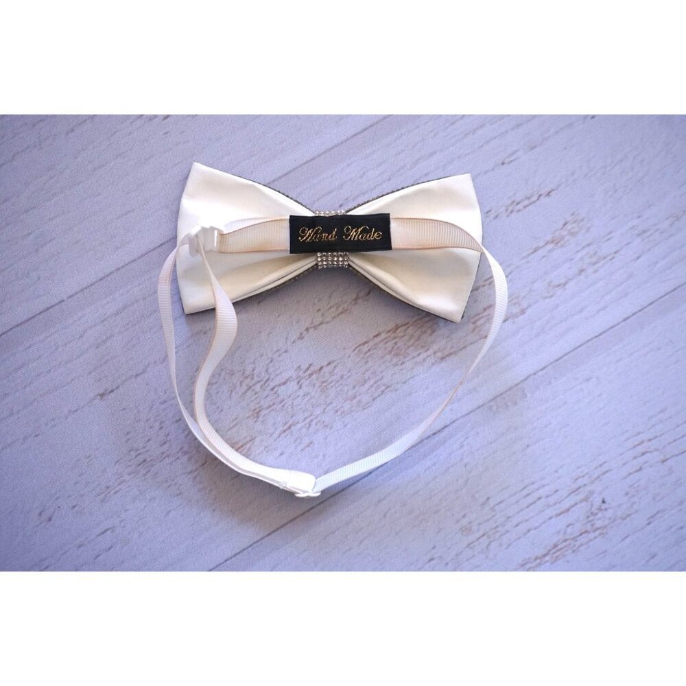 Handmade Silver Pre-Tied Crystal Rhinestones Bow Tie - Picture 6 of 9